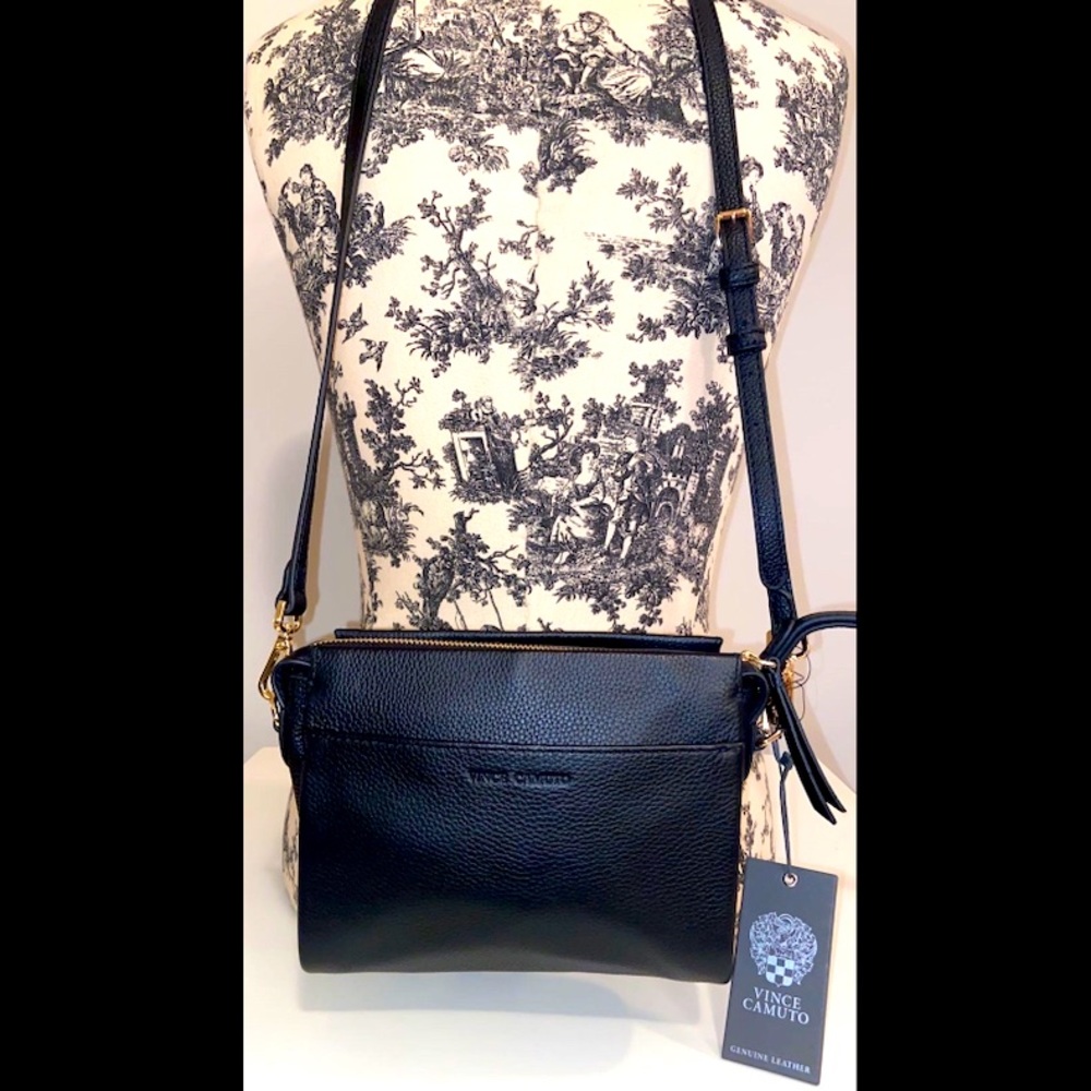 Super Cute New Vince Camuto Crossbody